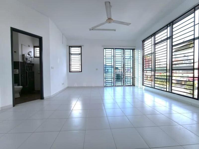 2-storey Terraced House for Sale in Bukit Indah (Iskandar Puteri (Nusajaya)) - Karl Lim - Living Room - PropertyGuru.com.my