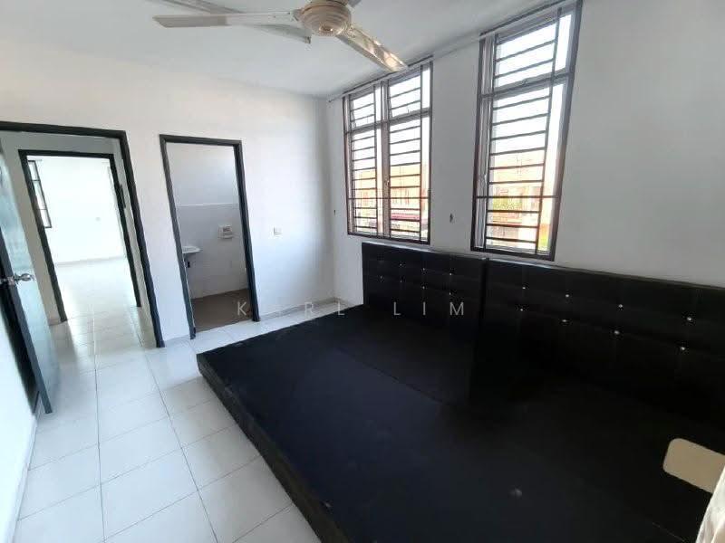 2-storey Terraced House for Sale in Bukit Indah (Iskandar Puteri (Nusajaya)) - Karl Lim - Bedroom - PropertyGuru.com.my