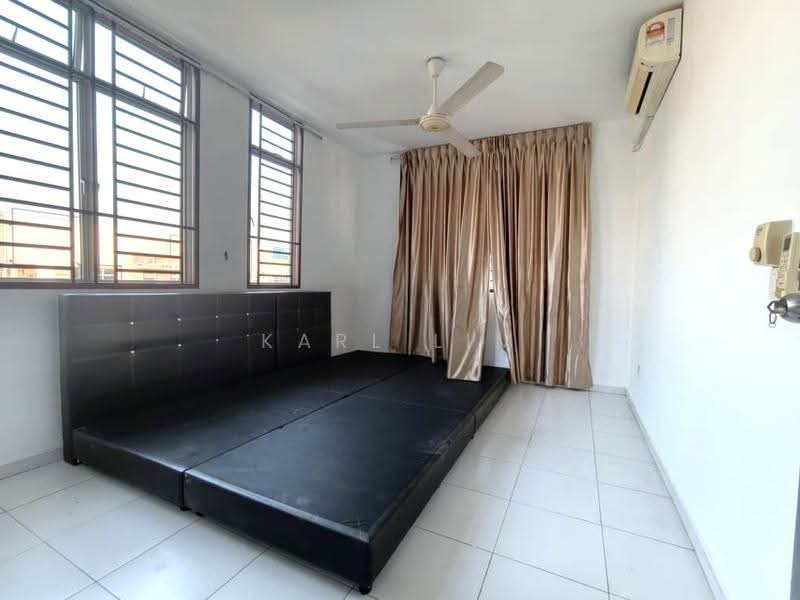 2-storey Terraced House for Sale in Bukit Indah (Iskandar Puteri (Nusajaya)) - Karl Lim - Bedroom - PropertyGuru.com.my