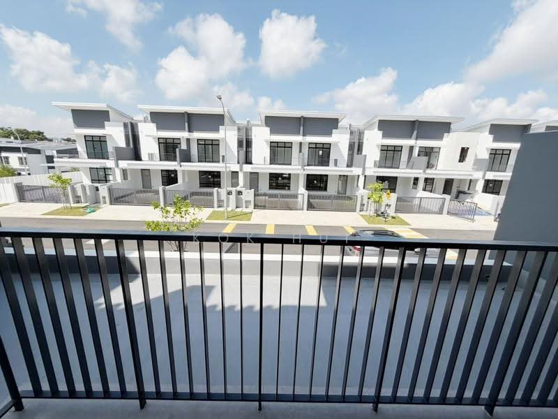 Rumah Teres 2-Tingkat untuk Dijual di Taman Ponderosa (Johor Bahru) - Kok Hui - Exterior - PropertyGuru.com.my
