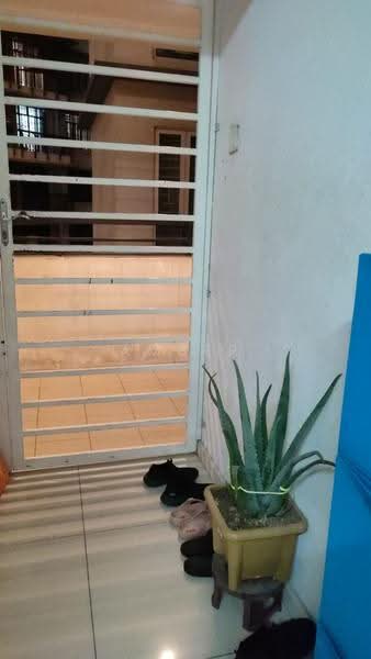 Kondominium untuk Dijual di 222 Residency - Amber Ng - Entrance - PropertyGuru.com.my