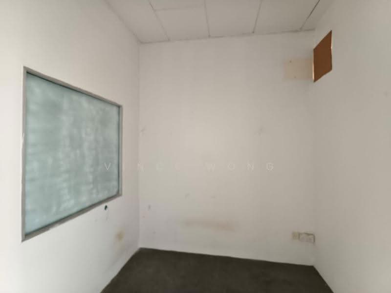 Shop / Office for Rent in Seri Kembangan (Selangor) - Vince Wong - Interior - PropertyGuru.com.my