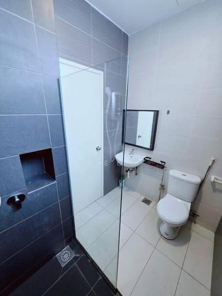 Pangsapuri untuk Disewa di Impian Senibong Apartment - Vison Foo - Bathroom - PropertyGuru.com.my