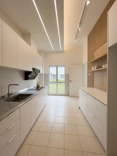 Rumah Berkembar untuk Dijual di Taman Desa Salak Pekerti (Sepang) - Hidayah Nazardin - Kitchen - PropertyGuru.com.my