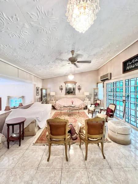 Bungalow House untuk Dijual di Petaling Jaya (Selangor) - Amir Abas - Living Room - PropertyGuru.com.my
