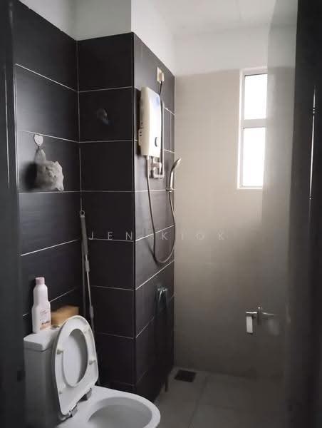 Service Residence for Rent at Manhattan - Jen Kiok - Bathroom - PropertyGuru.com.my