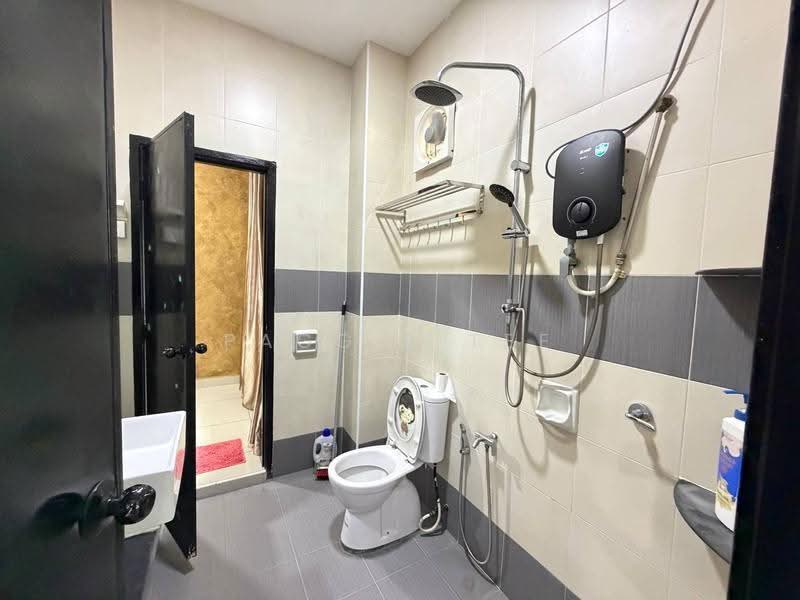 Rumah Teres 2-Tingkat untuk Dijual di Nusa Sentral (Iskandar Puteri (Nusajaya)) - Paggie Tee - Bathroom - PropertyGuru.com.my
