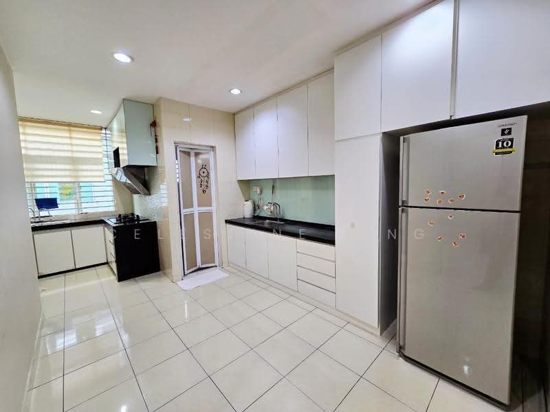 Rumah Teres 2-Tingkat untuk Dijual di Taman Jelok Impian (Kajang) - Celestine Ting - Kitchen - PropertyGuru.com.my