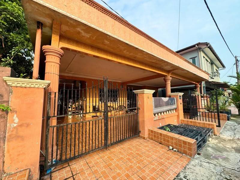 Bungalow House for Sale in Taman Batu Muda (Batu Caves) - Azli Ibrahim - Exterior - PropertyGuru.com.my