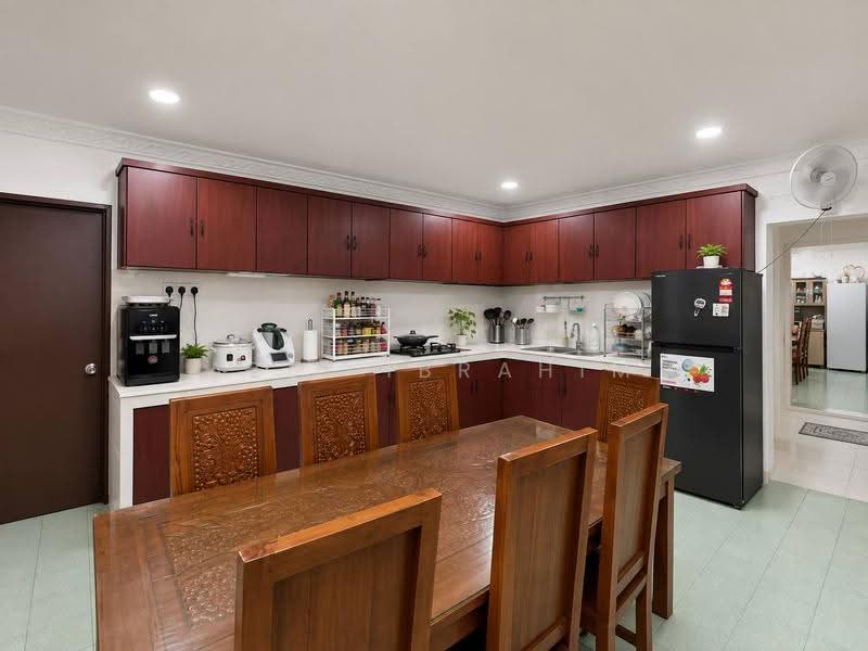Bungalow House for Sale in Taman Batu Muda (Batu Caves) - Azli Ibrahim - Kitchen - PropertyGuru.com.my