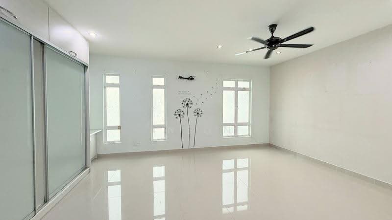 3-storey Terraced House for Sale in Taman Jelutong (Jelutong) - Anson Low - Interior - PropertyGuru.com.my