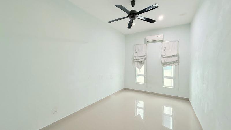 3-storey Terraced House for Sale in Taman Jelutong (Jelutong) - Anson Low - Interior - PropertyGuru.com.my