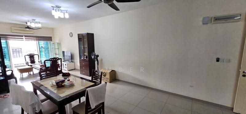 Kondominium untuk Dijual di 222 Residency - Amber Ng - Living Room - PropertyGuru.com.my