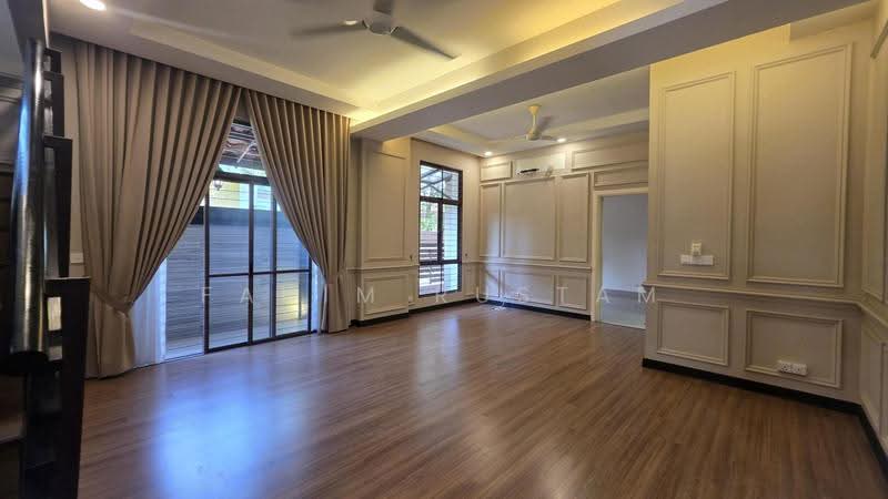 Rumah Teres untuk Dijual di Bukit Jelutong (Shah Alam) - Fahim Rustam - Living Room - PropertyGuru.com.my