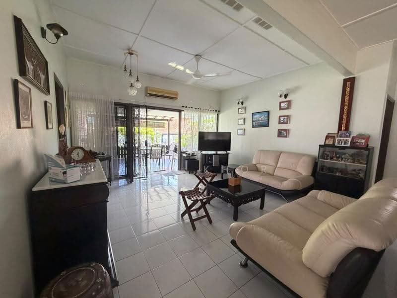 Bungalow House untuk Dijual di Tanjung Bungah (Penang) - Jane Khor - Living Room - PropertyGuru.com.my