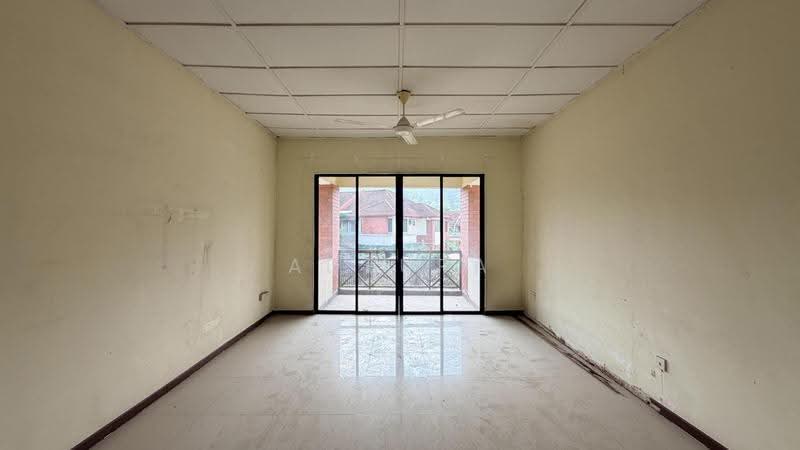 Rumah Berkembar untuk Dijual di Templer Bestari (Rawang) - Adzura Zamedin - Balcony - PropertyGuru.com.my