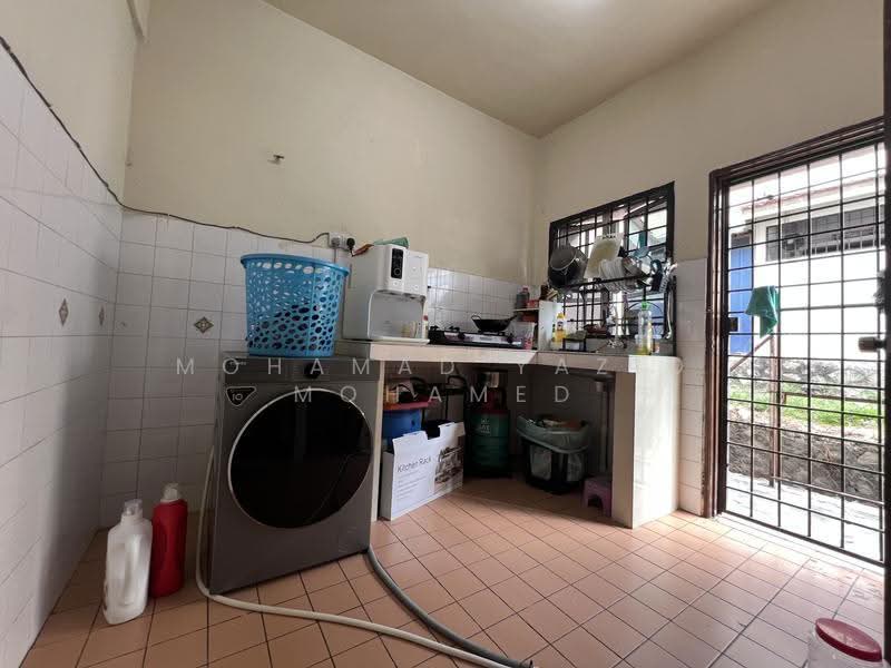 Rumah Teres 2-Tingkat untuk Dijual di Kajang 2 (Kajang) - Mohamad Yazid Mohamed - Kitchen - PropertyGuru.com.my