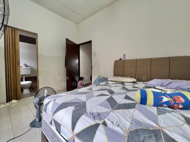 Rumah Teres 2-Tingkat untuk Dijual di Kajang 2 (Kajang) - Mohamad Yazid Mohamed - Bedroom - PropertyGuru.com.my