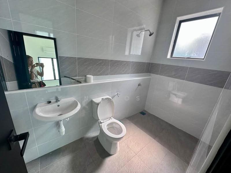 Rumah Berkembar untuk Dijual di Seri Botani (Ipoh) - Niclos Leong - PropertyGuru.com.my