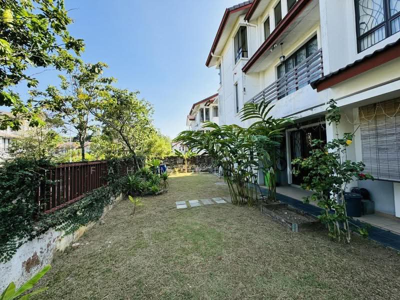 3-storey Terraced House for Sale in Denai Alam (Shah Alam) - Fahim Rustam - Exterior - PropertyGuru.com.my