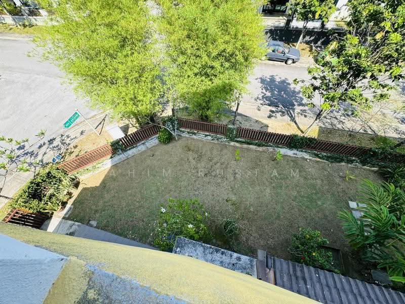 3-storey Terraced House for Sale in Denai Alam (Shah Alam) - Fahim Rustam - PropertyGuru.com.my