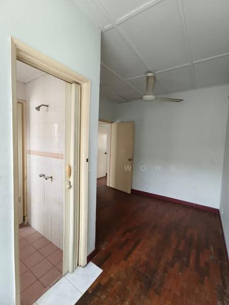 2-storey Terraced House for Sale in TAMAN PUCHONG UTAMA (Puchong) - Vince Wong - Bathroom - PropertyGuru.com.my