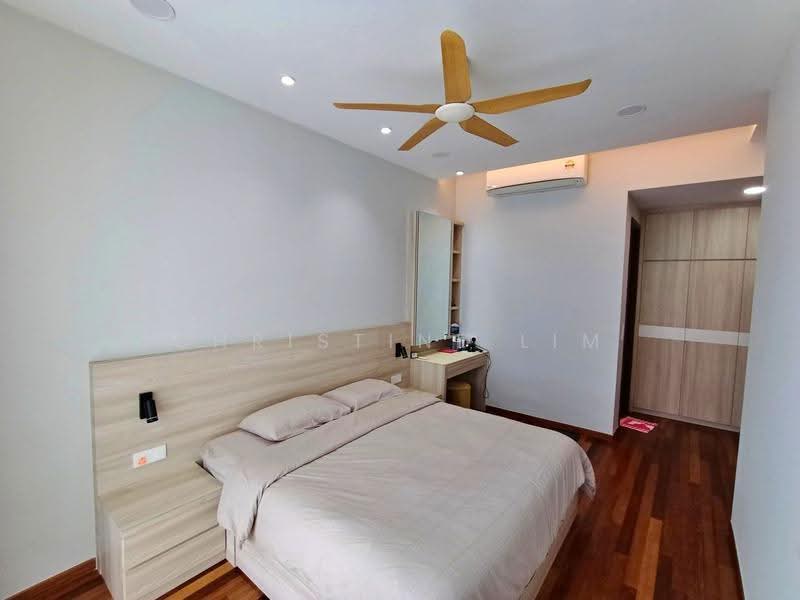 Kondominium untuk Dijual di Queens Residences Q1 @ Queens Waterfront - Christine Lim - PropertyGuru.com.my