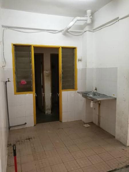 Apartment for Sale at Apartment Minang Ria 2 - Katty Soon - Kitchen - PropertyGuru.com.my