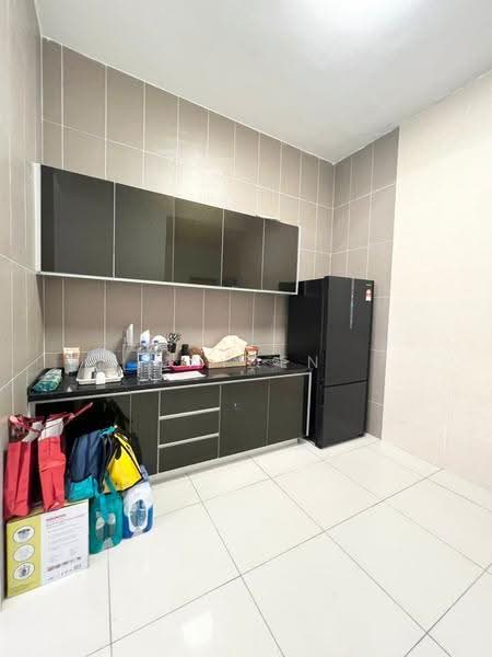 Rumah Kluster untuk Dijual di Kempas (Johor Bahru) - Jayden Ng - Kitchen - PropertyGuru.com.my