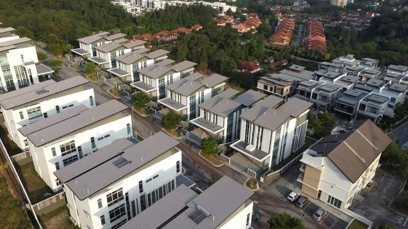 Bungalow House untuk Dijual di Ampang Jaya (Ampang) - Aimi Mahirah - Exterior - PropertyGuru.com.my
