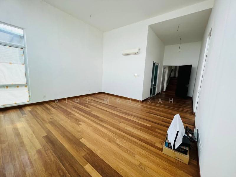 Bungalow House untuk Dijual di Ampang Jaya (Ampang) - Aimi Mahirah - Living Room - PropertyGuru.com.my