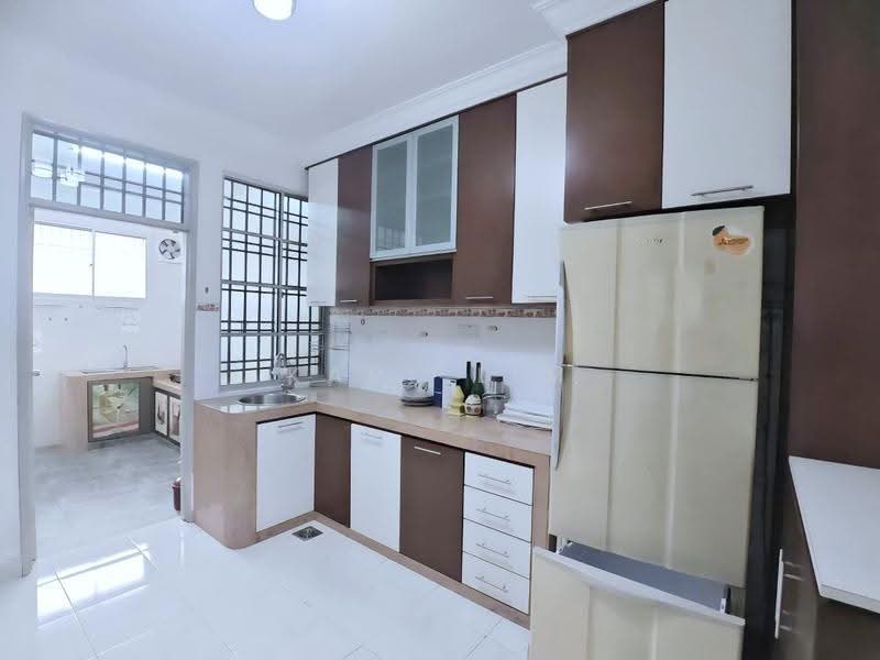 Rumah Teres 1-Tingkat untuk Dijual di Taman Impian Emas (Skudai) - Karl Lim - Kitchen - PropertyGuru.com.my