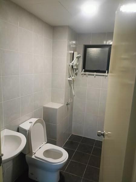 Kediaman Servis untuk Disewa di Duduk Se.Ruang @ Eco Sanctuary - Ng Shawn - Bathroom - PropertyGuru.com.my