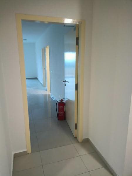 Kediaman Servis untuk Disewa di Duduk Se.Ruang @ Eco Sanctuary - Ng Shawn - Corridor - PropertyGuru.com.my