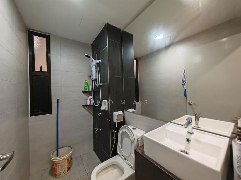 Kondominium untuk Disewa di Admiral Residences - Thomas Lam - Bathroom - PropertyGuru.com.my