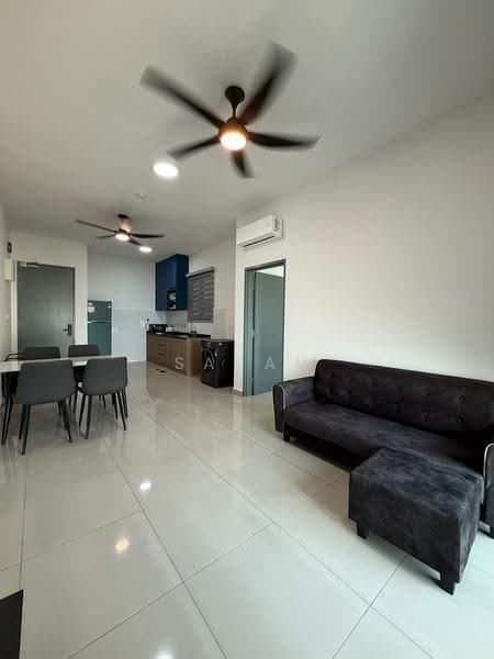 Kediaman Servis untuk Disewa di Parkland Residence @ Kajang 2 - Sarah Chee - Living Room - PropertyGuru.com.my