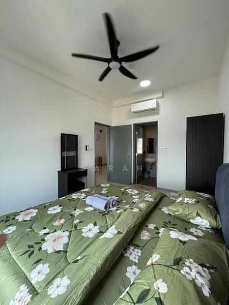 Kediaman Servis untuk Disewa di Parkland Residence - Sarah Chee - Bedroom - PropertyGuru.com.my