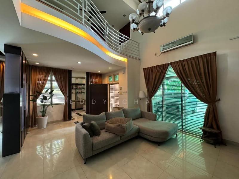3-storey Terraced House for Sale in Bandar Putra Kulai (Kulai) - Eddy Chan - Living Room - PropertyGuru.com.my