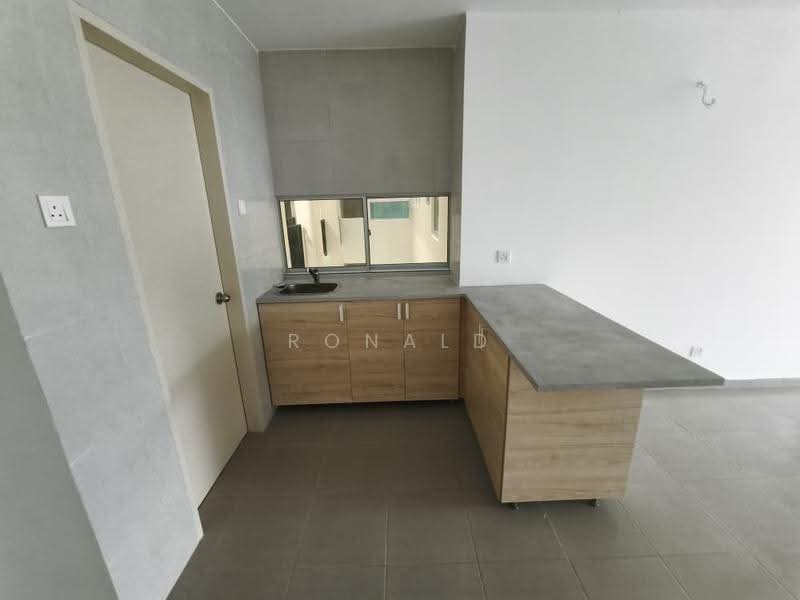 Flat for Rent at PANGSAPURI AMANSIARA - Ronald Siaw - Kitchen - PropertyGuru.com.my