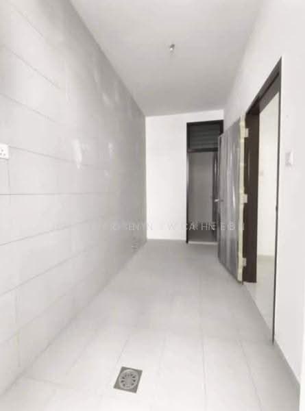 Rumah Kluster untuk Dijual di Austin Crest (Johor Bahru) - Simon Wang - Corridor - PropertyGuru.com.my