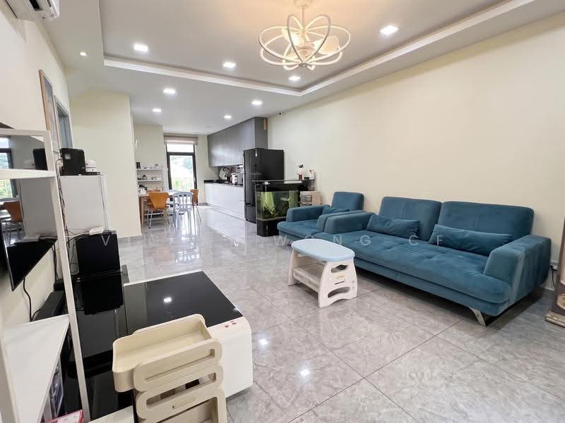 2.5-storey Terraced House for Sale in Taman Bukit Permai (Cheras) - Vickky Wong CF - Living Room - PropertyGuru.com.my