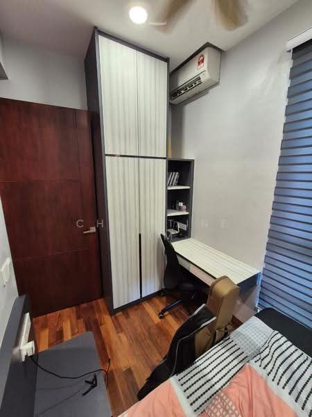 Condominium for Sale at Queens Residences Q1 @ Queens Waterfront - Christine Lim - Bedroom - PropertyGuru.com.my