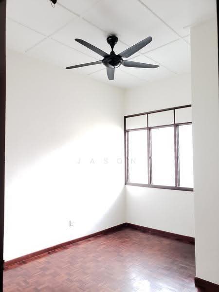 Rumah Teres 1.5-Tingkat untuk Disewa di Taman Perling (Perling) - Jason Lim - Interior - PropertyGuru.com.my