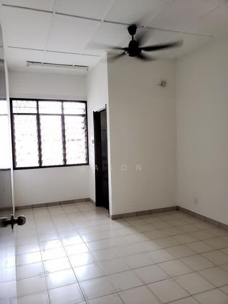 Rumah Teres 1.5-Tingkat untuk Disewa di Taman Perling (Perling) - Jason Lim - Interior - PropertyGuru.com.my