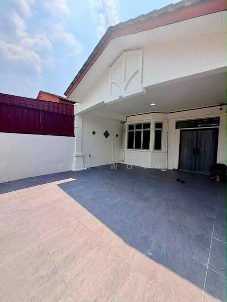 Rumah Teres 1-Tingkat untuk Dijual di Bandar Putra Kulai (Kulai) - Zen Wong - Exterior - PropertyGuru.com.my