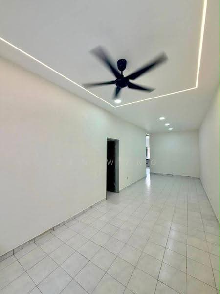 Rumah Teres 1-Tingkat untuk Dijual di Bandar Putra Kulai (Kulai) - Zen Wong - Living Room - PropertyGuru.com.my