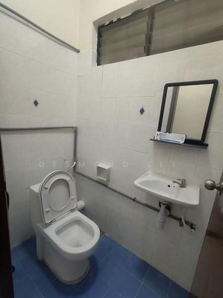 Condominium for Rent at Ferringhi Delima Condominium - Desmond Lee - Bathroom - PropertyGuru.com.my
