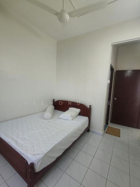 Condominium for Rent at Ferringhi Delima Condominium - Desmond Lee - Bedroom - PropertyGuru.com.my