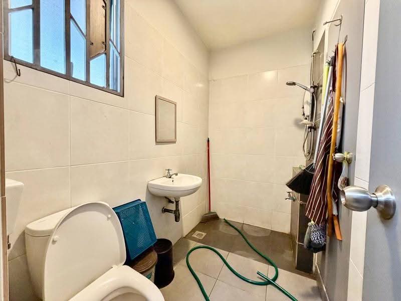 Rumah Teres 2-Tingkat untuk Dijual di Serene Heights (Semenyih) - Alif Saad - Bathroom - PropertyGuru.com.my