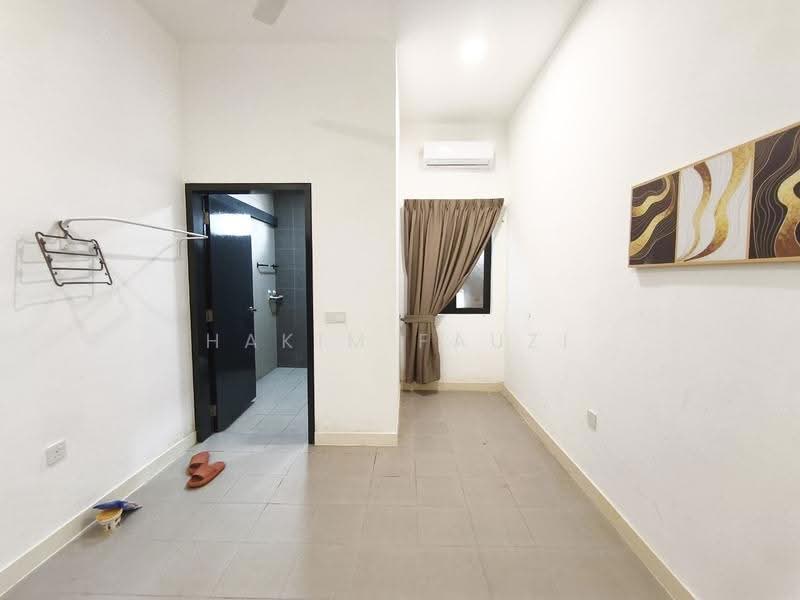 Rumah Teres 2-Tingkat untuk Disewa di Dengkil (Selangor) - Hakim Fauzi - Interior - PropertyGuru.com.my